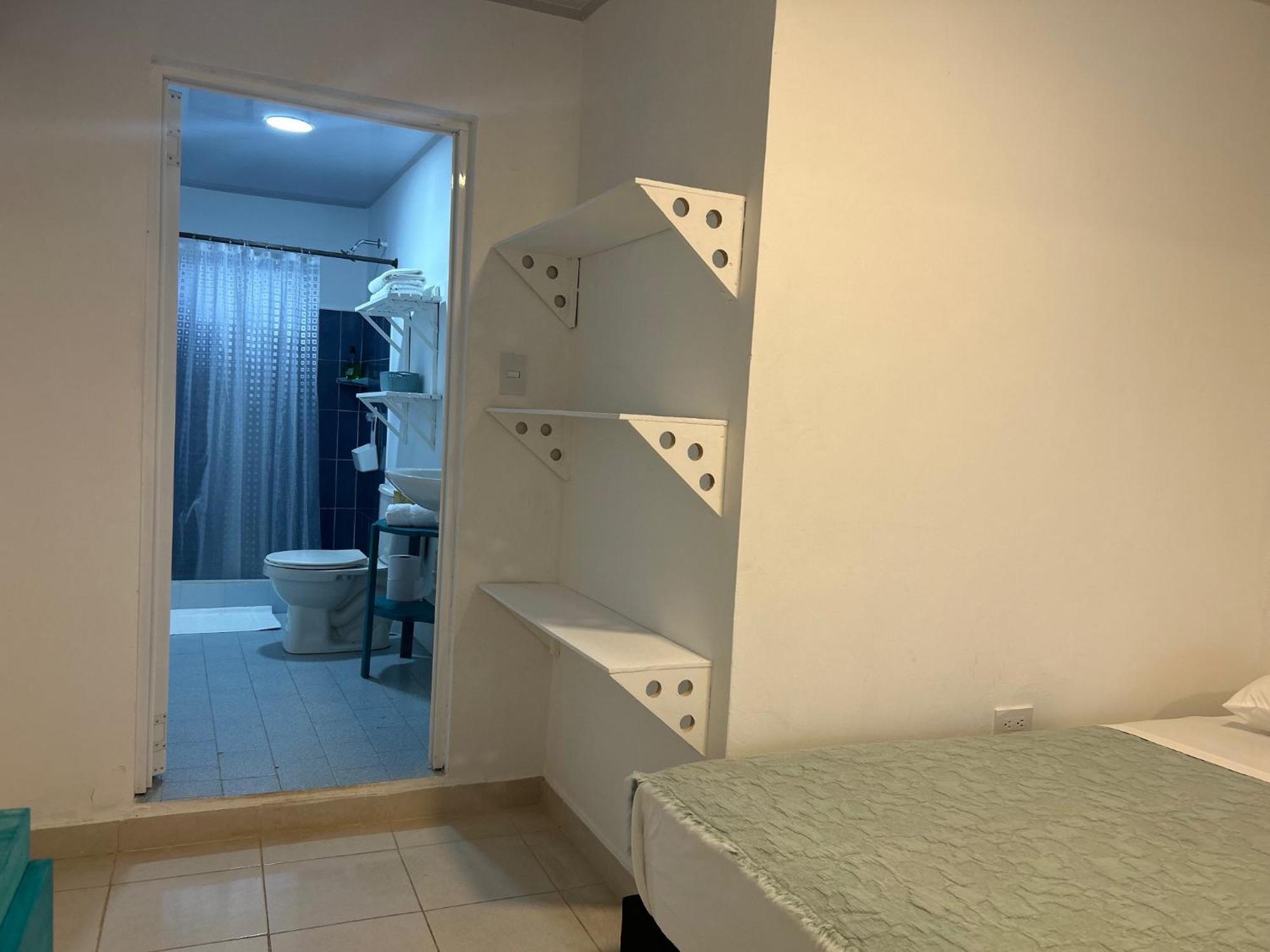 Hotel Miss Francias Home Santa Catalina Island Luaran gambar
