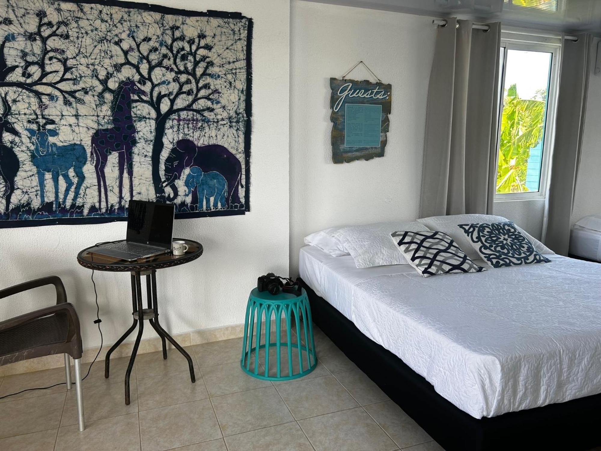 Hotel Miss Francias Home Santa Catalina Island Luaran gambar